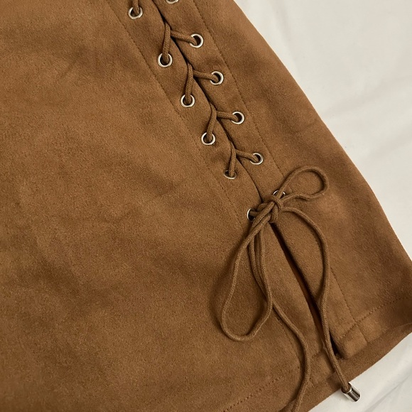 Brown Suede Like Material Skirt with Slit Lace Tie Size Small - Picture 3 of 4